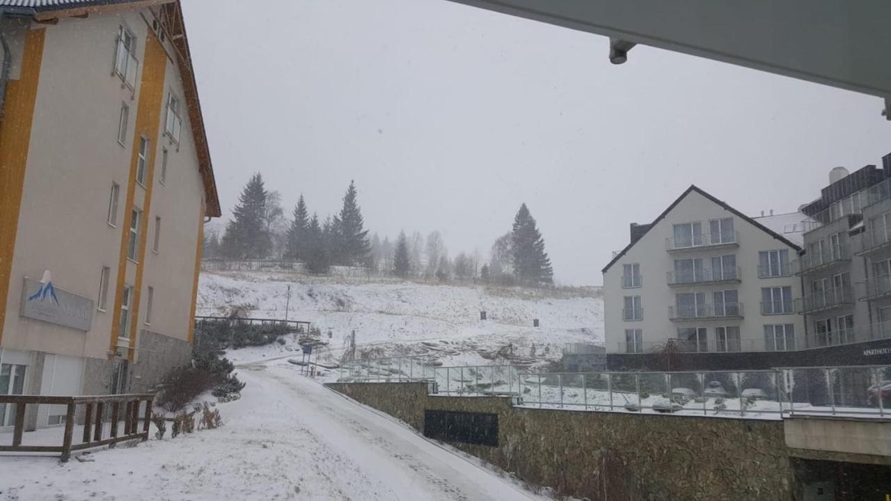 Atrakcyjny Apartament Czarna Gora Stronie Slaskie Exterior photo